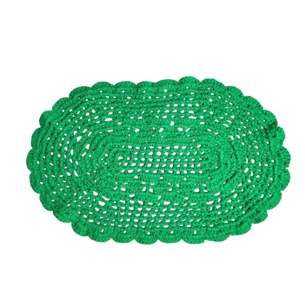 Vintage Hand Made Crocheted Placemats Green Christmas Oval Lot of 2 Holiday